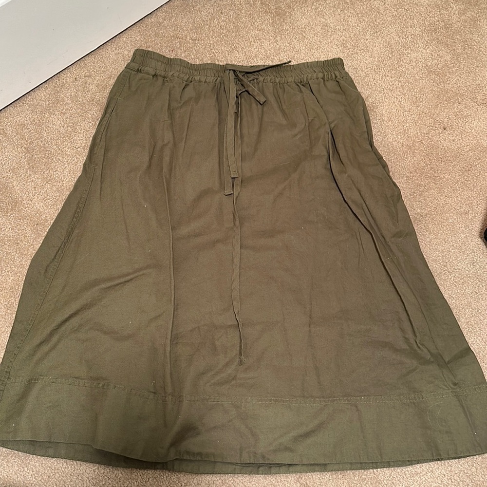 Madewell skirt with pockets
